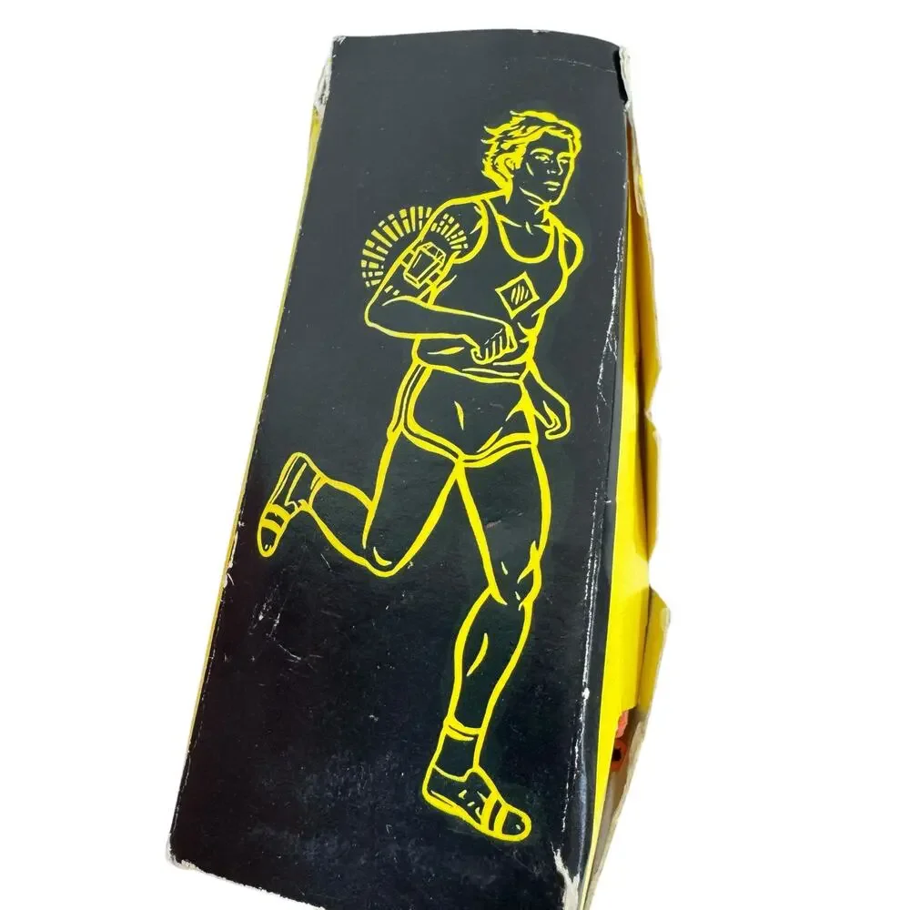 New In Box Vintage 1960s Road Runner Safety Light Original‎ Batteries Included